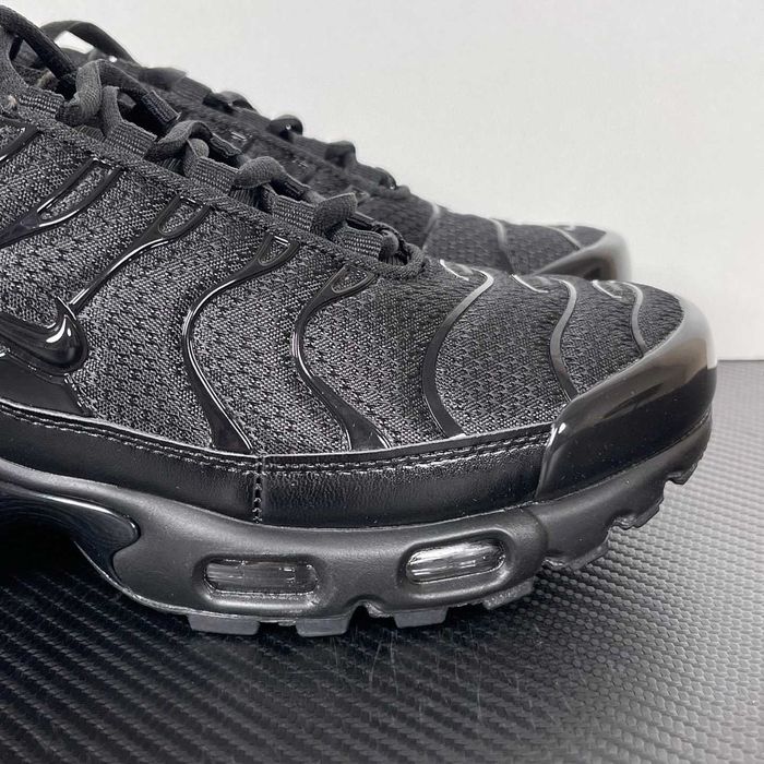 Nike_  Air Max TN Plus Black  R.38