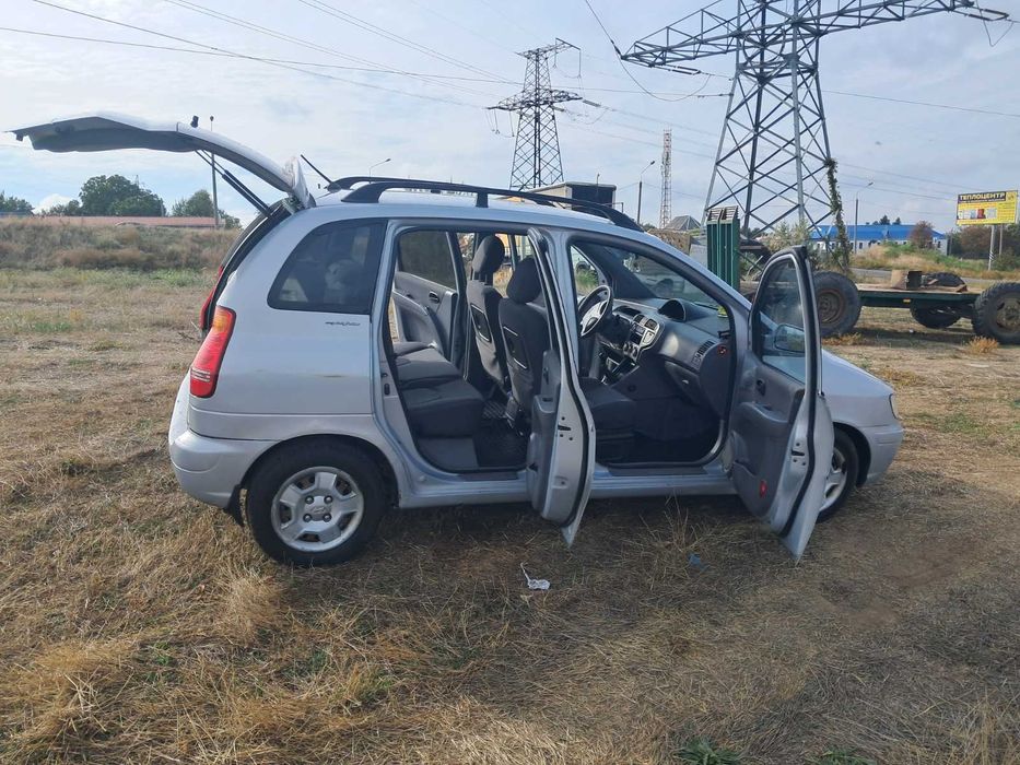 Продам машину Hyundai