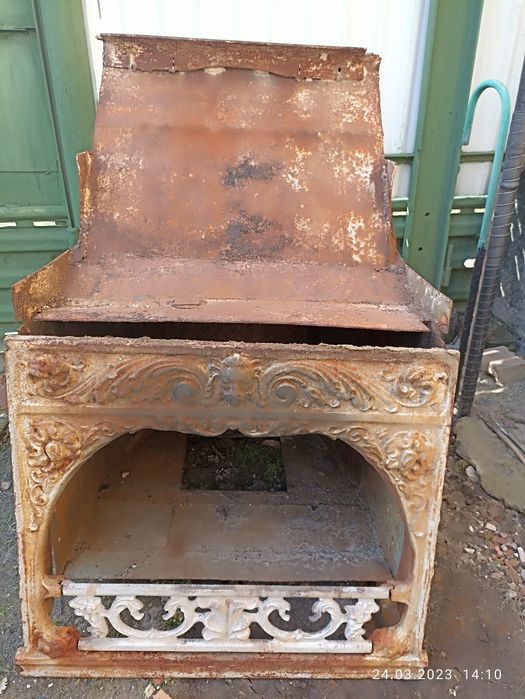 Железная топка для камина