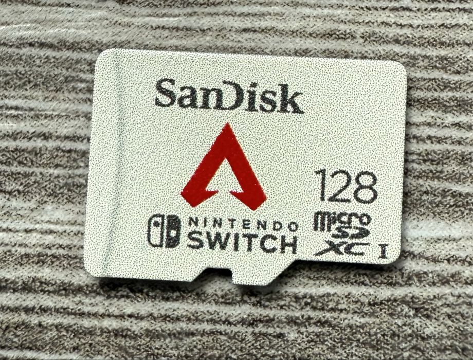 Ninntendo switch, dodatkowy kontroler, pamiec SD 128GB, pokrowiec