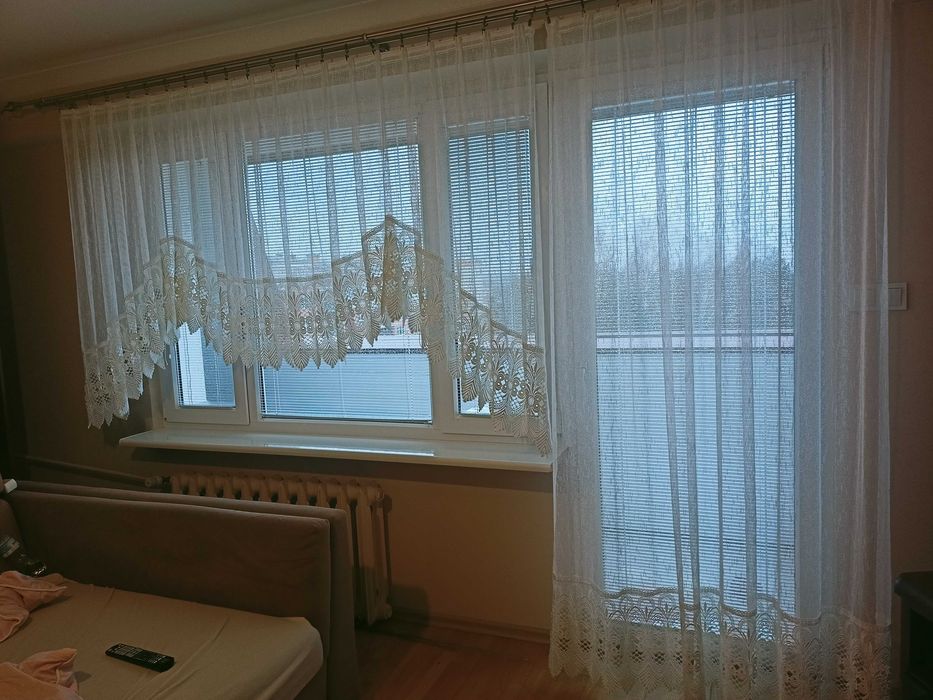 Firanki z gipurą