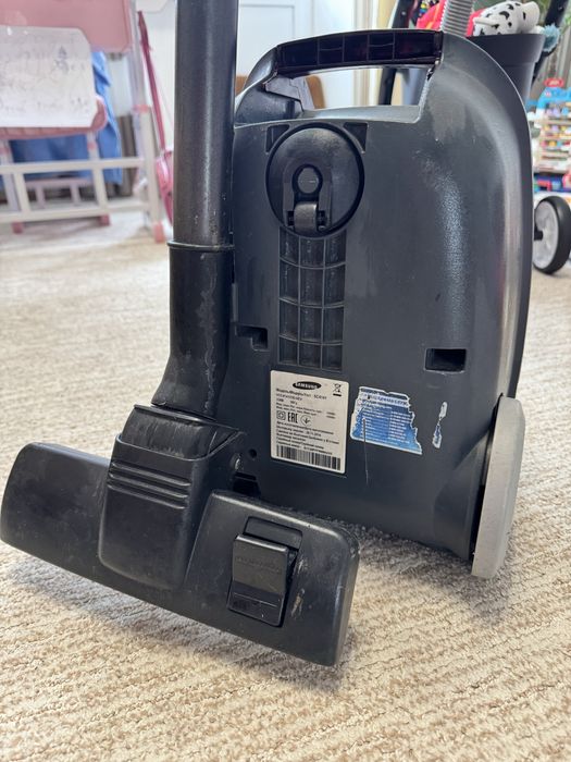 Пилосос Samsung 1600 W(в олх доставці)