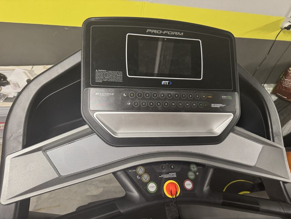 Passadeira ProForm 432868 – iFit | COMO NOVA!