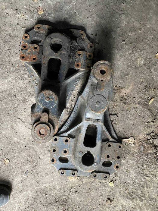 Кронштейн задней полурессоры Renault Premium/Magnum e-3/DXI e-5, VOLVO