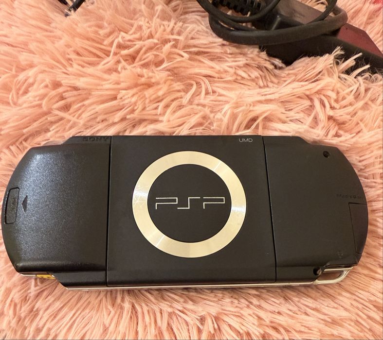 Sony PSP com carregador
