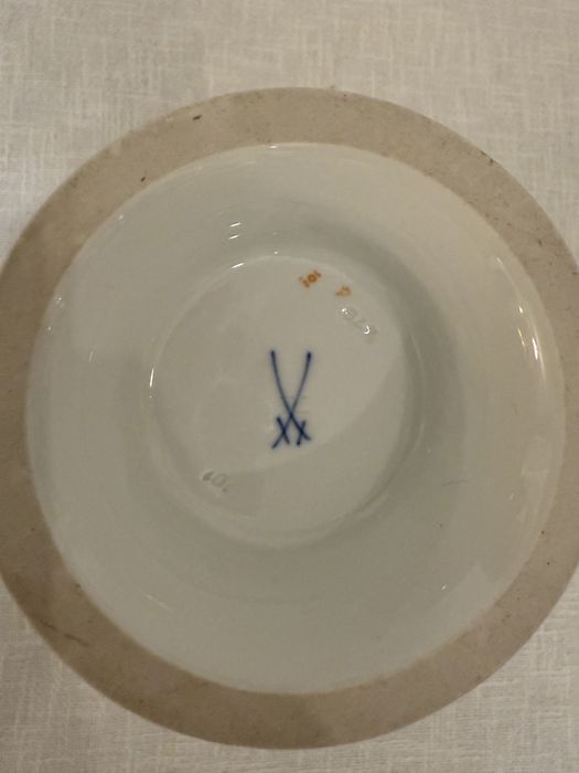 Miśnia Meissen wazon z różą