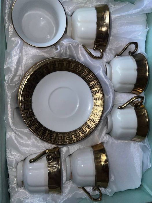 Посуда дешево новоя .Сервиз