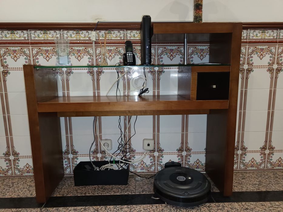 Aparador / consola em ótimo estado