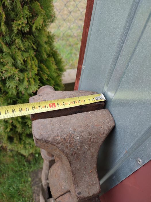 Kowadło kowalskie imadło stare