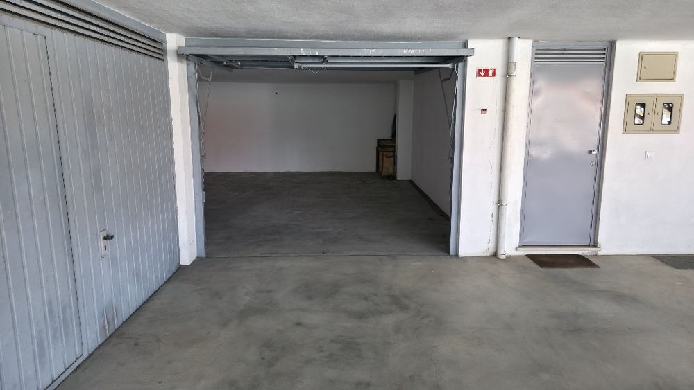 Garagem junto Convento São Franscisco Coimbra