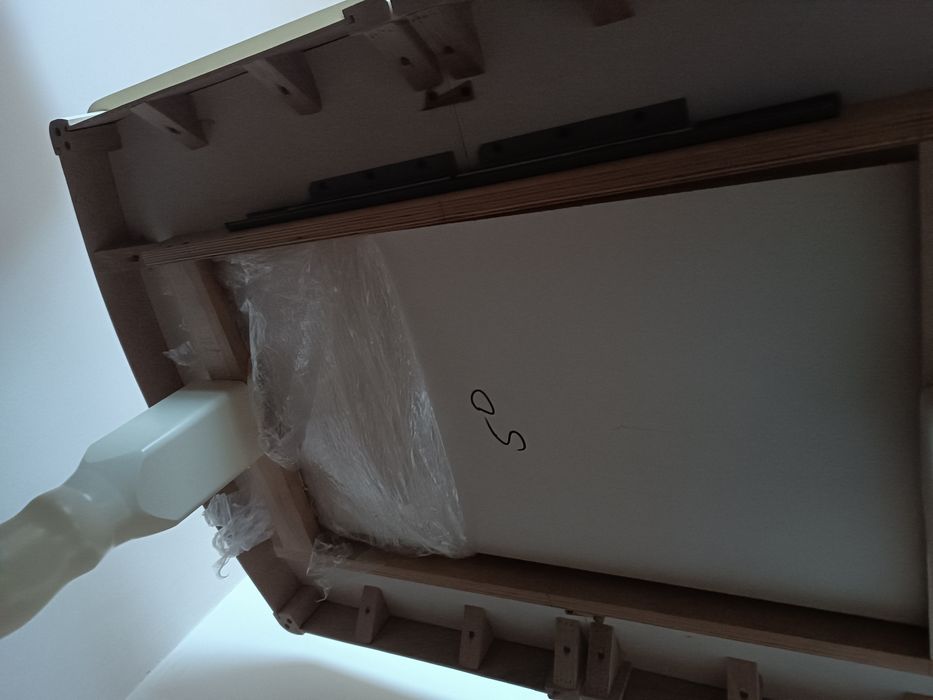 Стіл говерла колір бежевий (слонової кістки)