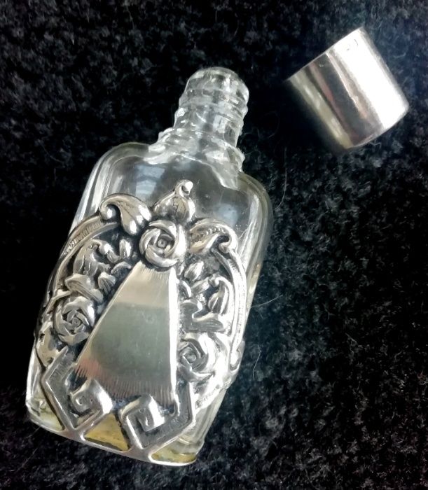 Estojo frasco de vidro para perfume revestido a prata águia 835