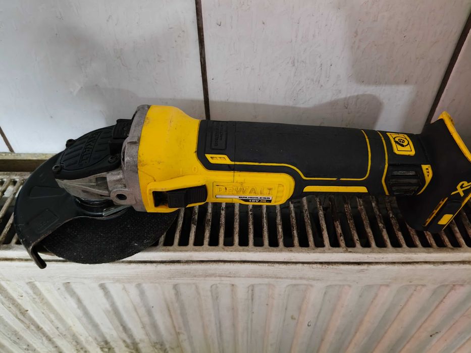 DeWalt szlifierka kątowa 18v bezszczotkowa