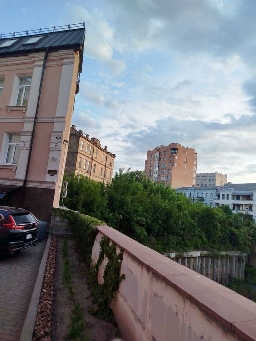 Продам 1 кімнатну квартиру  Бульварно-Кудрявська 8 б