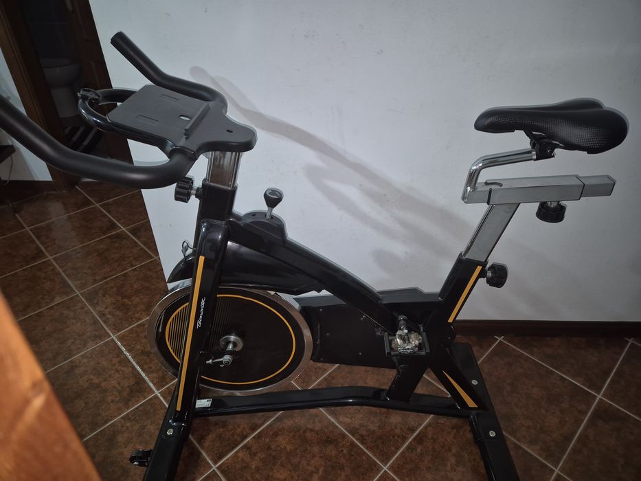 Bicicleta spinning BH evo S2000