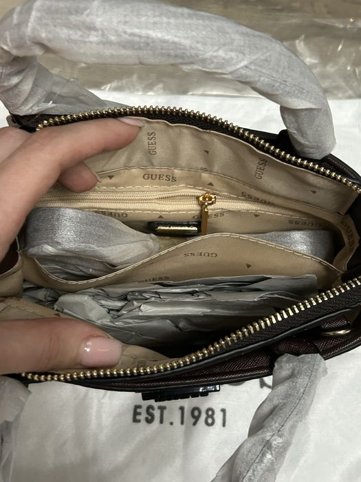 сумка жіноча guess