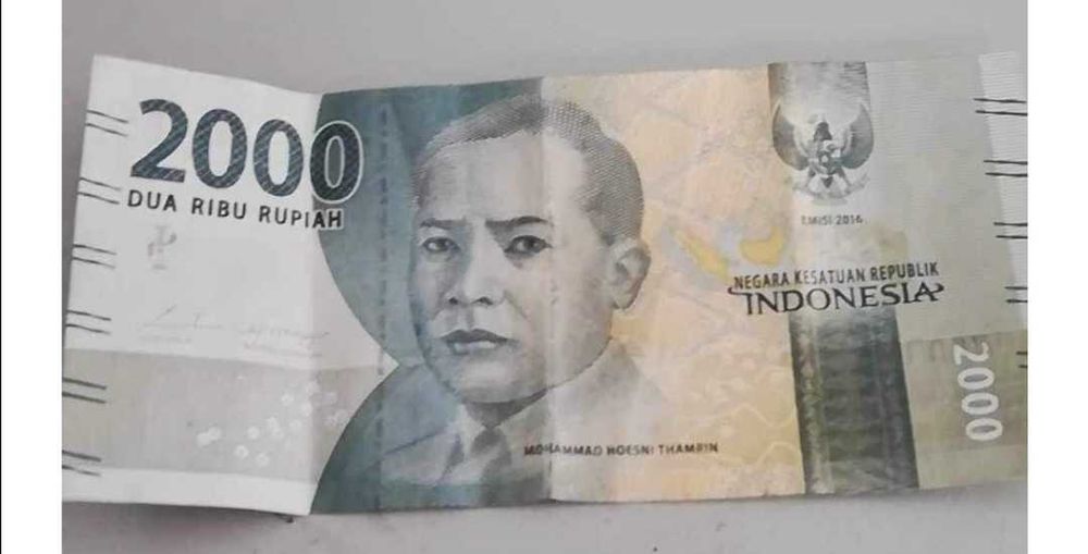 Nota é moedas Indonésia Singapura