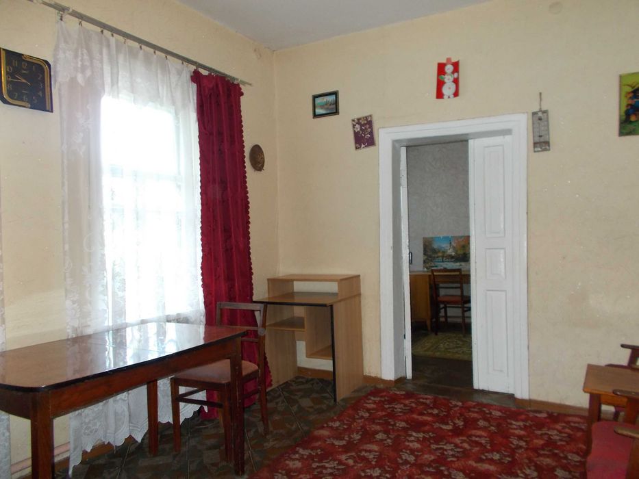 Продам 4-х кімнатну частину будинку 57м2 +3 сот Л.Українки м. Чернігів