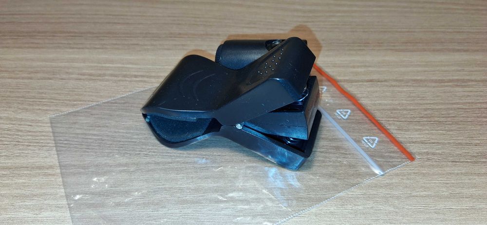 Klips Montażowy z Uchwytem Obrotowym