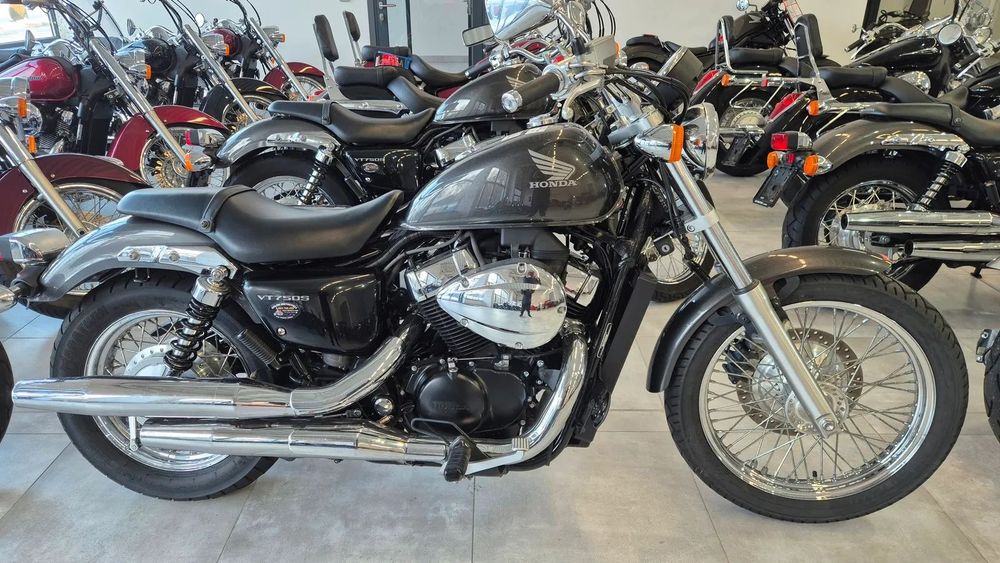 Honda VT wtrysk honda vt 750 2 lata gwarancji stan oceniam nowy 50sztuk