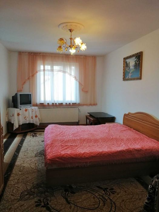 Здаю двомісні та багатомісні номери під ключ зі всіма умовами