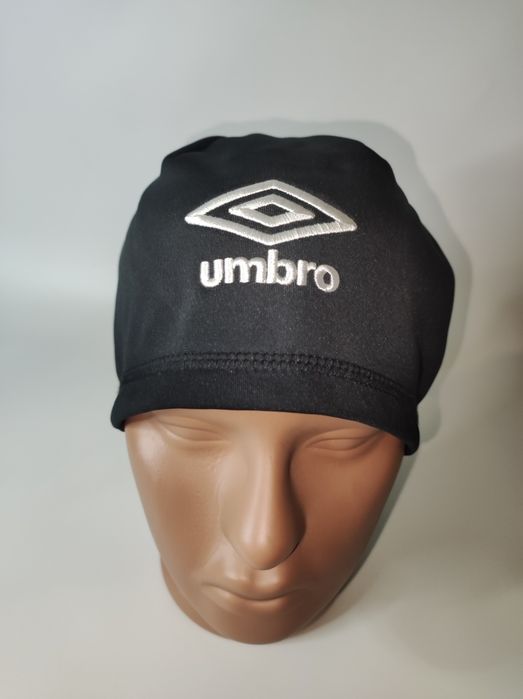 Винтажная Шапочка от Umbro One Size Black
