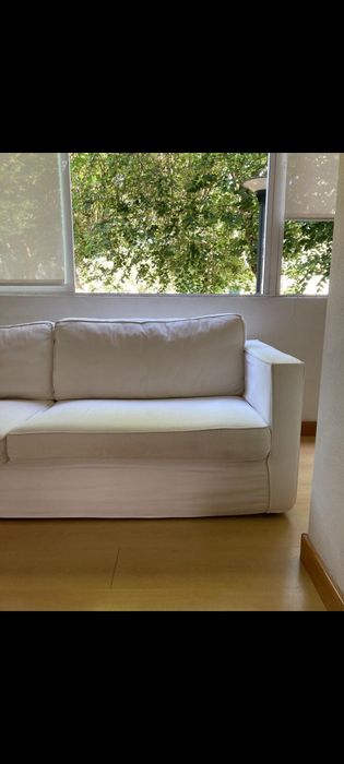 Vendo sofá 3/4 lugares. Urgente