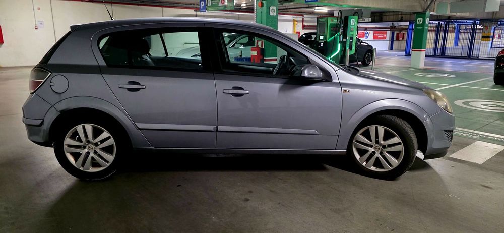 Opel Astra 1.7 CDTI Cosmo