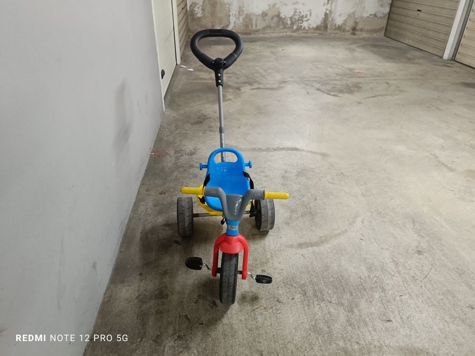 Triciclo para criança