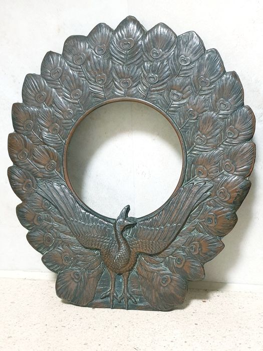 Par de raras maravilhosas "pavões" molduras asiáticas em cobre