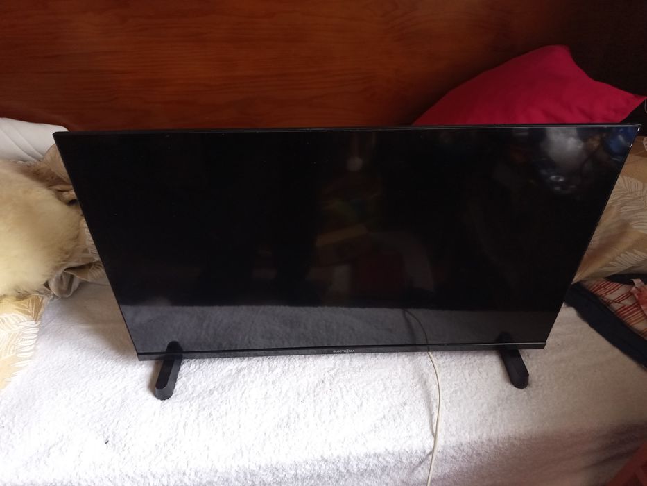 TV Electronia de 32" polegadas