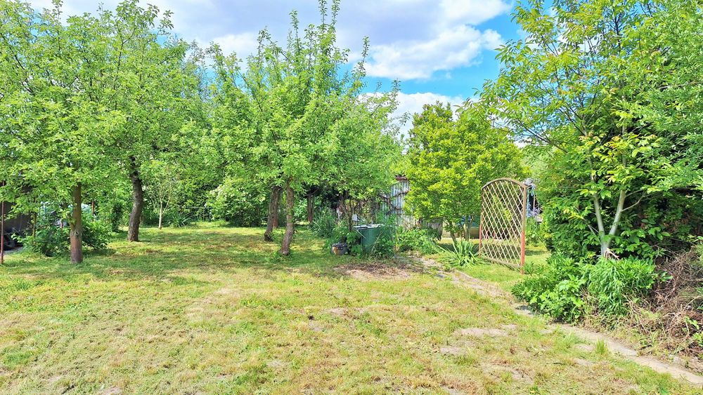 Sprzedam działkę rekreacyjną o powierzchni 400 m²