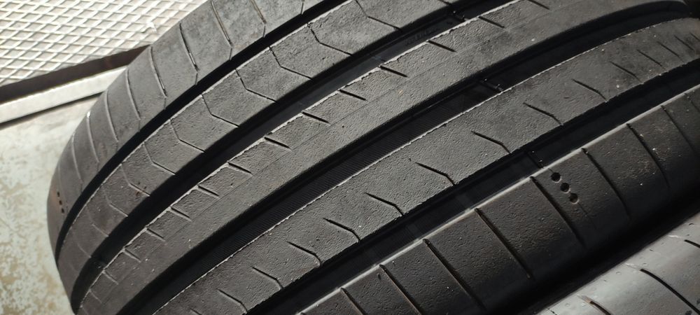 Pneus 245/40/21 Michelin semi novos
