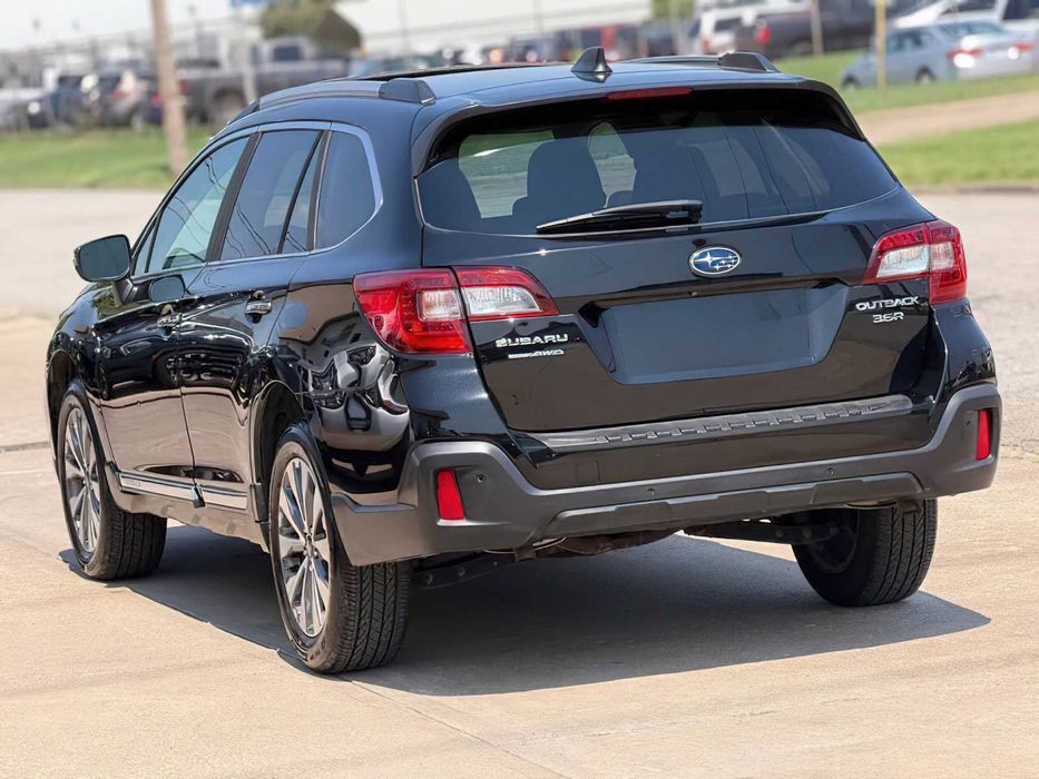 Subaru Outback      2018