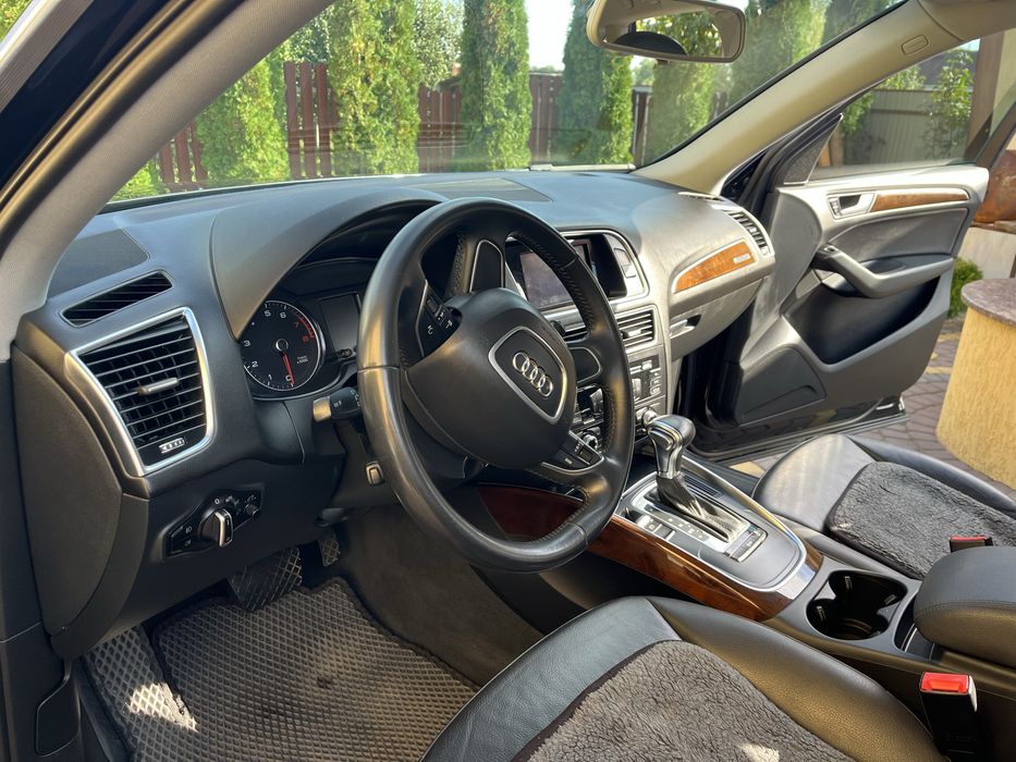 Audi Q 5 Продам Внедорожник