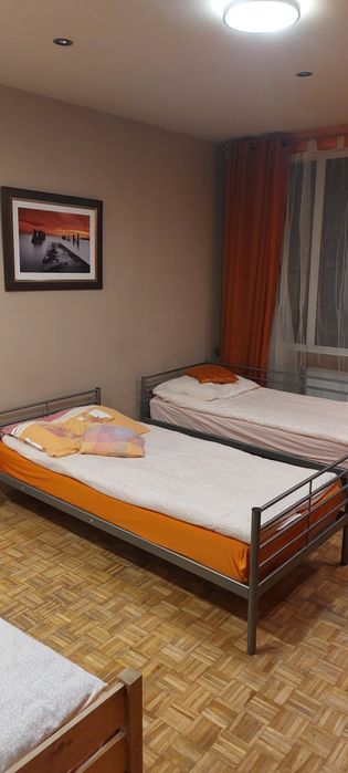 Wynajem pokoi dla pracowników 50 zł od osoby za nocleg.