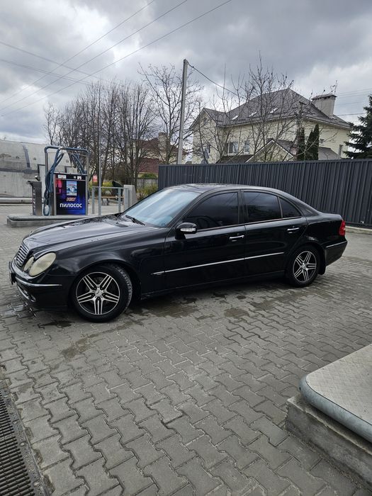 Продам Mercedes-Benz 320 E klas