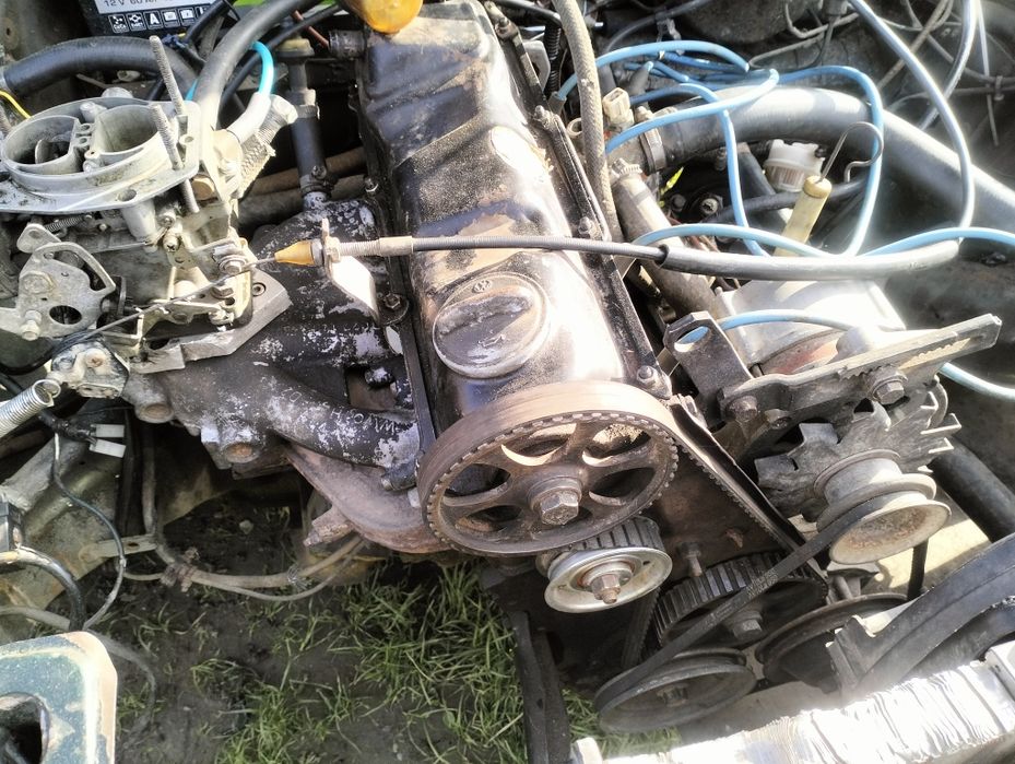 Мотор 1.8 b2 ауді пасат гольф двигун audi 80