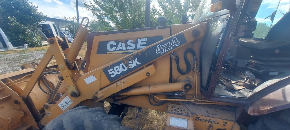 Продам екскаватор Case 580SK 4×4