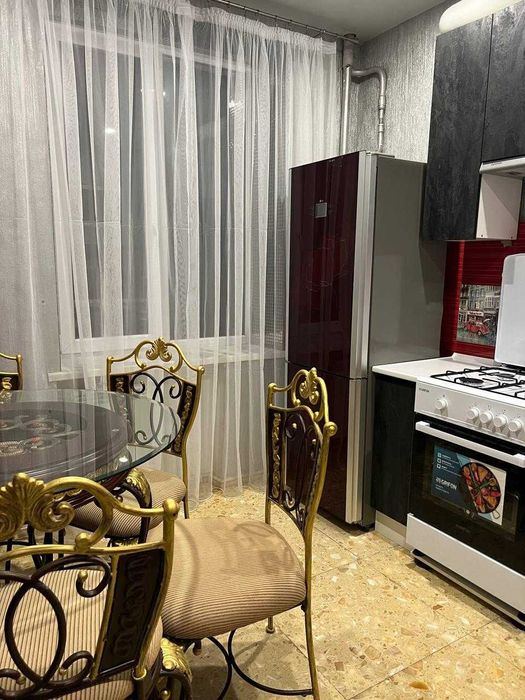 Продаж 2-кімнатної квартири, пр. Яворницького, єВідновлення AK