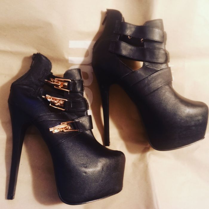 Стрипы черные 39р