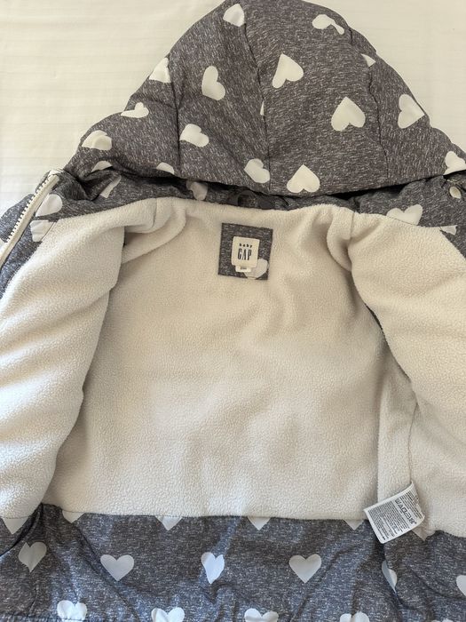 Куртка на осінь / весну GAP 4 роки на дівчинку