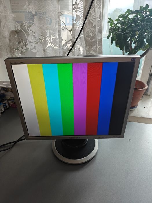 Монітор Samsung 940N