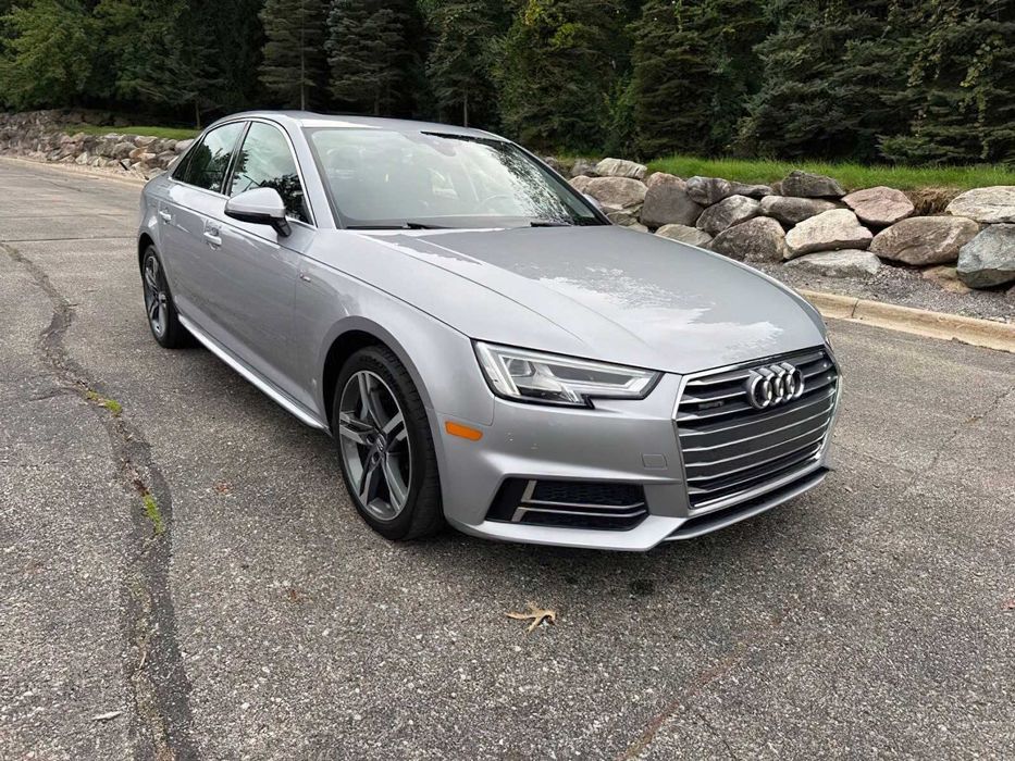 Audi A4      2018