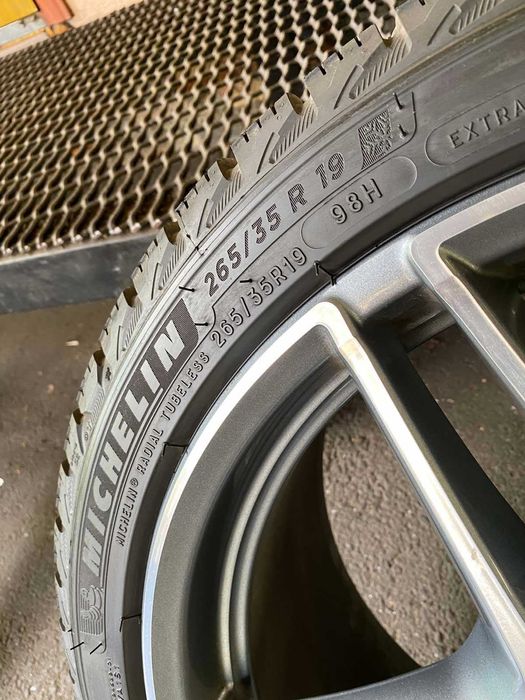 Оригинальные диски R19 Mercedes C-Class AMG, шины 245/35/19 265/35/19