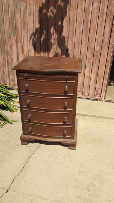 Mesa de cabeceira