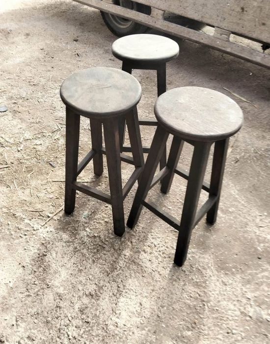 bancos de bar ou para vasos