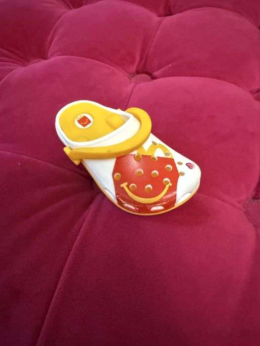 Crocs Macdonalds