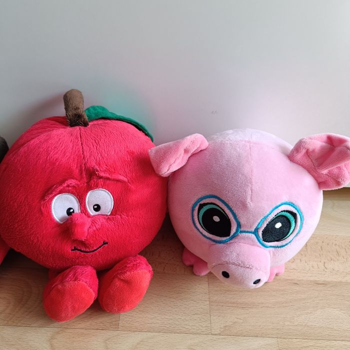 Gang bystrzaków jabłko pies świnka