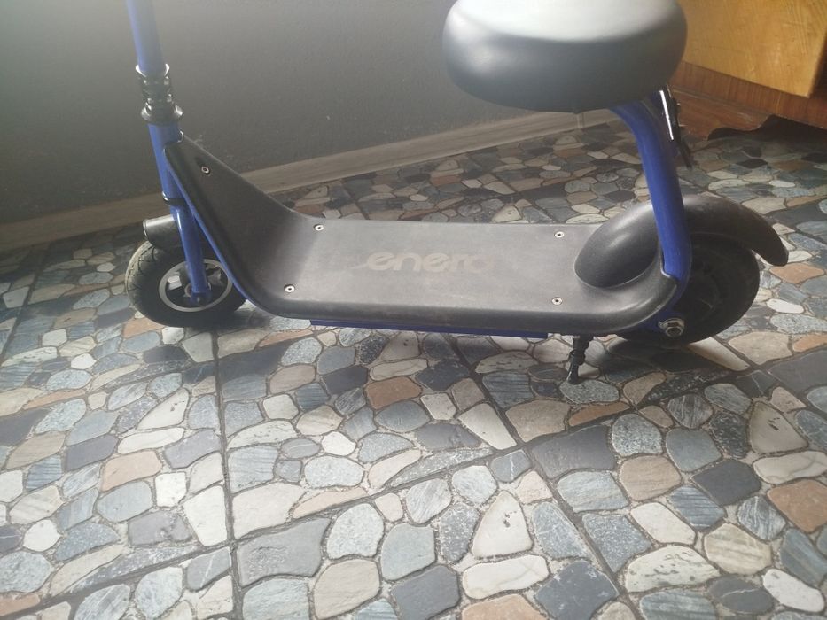 Hulajnoga elektryczna Enero M8